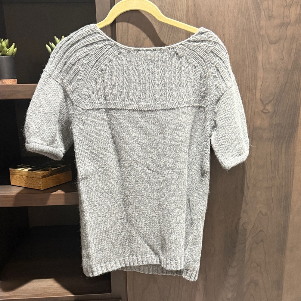 LOFT Light Gray Women's Crew Neck Sweater - Picture 4 of 4
